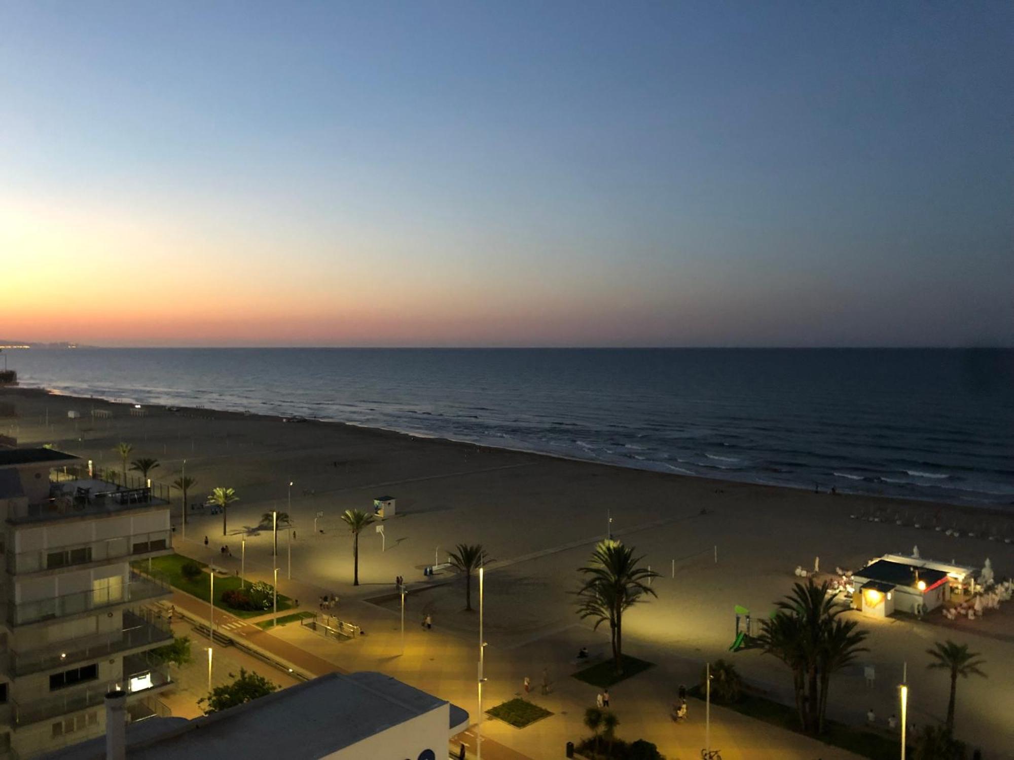 Primera Linea Con Vistas Al Mar * Playa de Gandia
